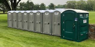 Types of Portable Toilets We Offer in New London, IA